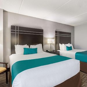 Zimmer mit Queensize-Bett für Gäste mit Behinderungen